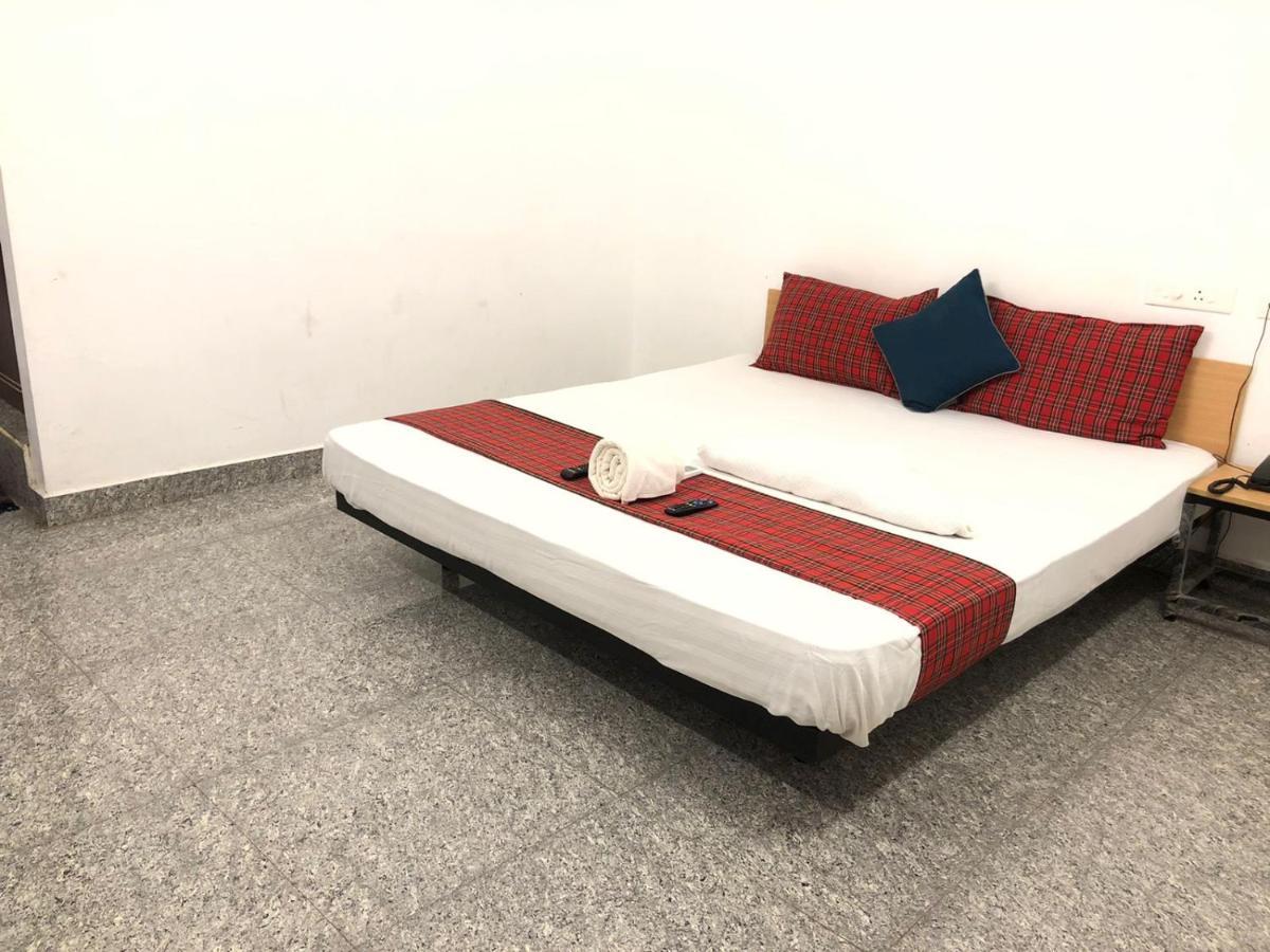 Hotel Seascape Residency White Town Puducherry Exterior foto