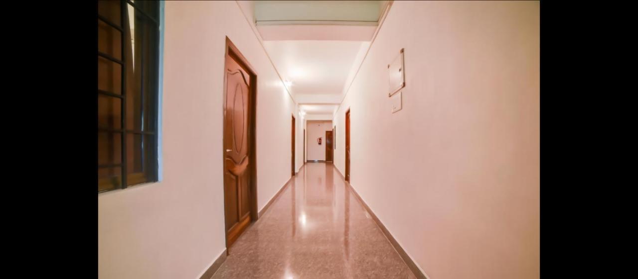 Hotel Seascape Residency White Town Puducherry Exterior foto
